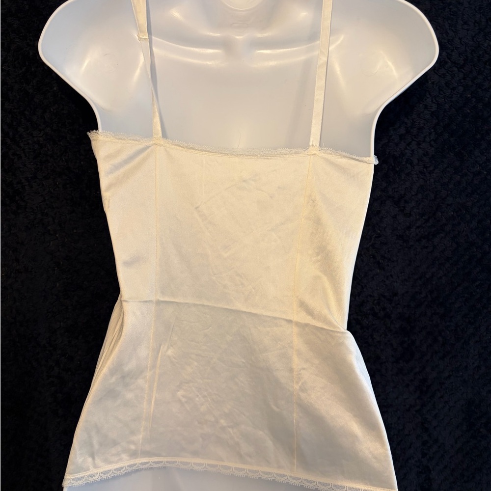 Vintage Vanity Fair Lace Panel Chemise in Cream - Picture 6 of 9